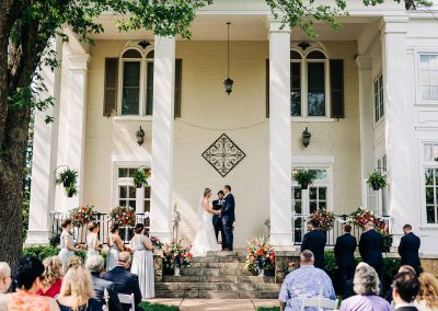 0574_Ludlow-Mansion-front-porch-ceremony